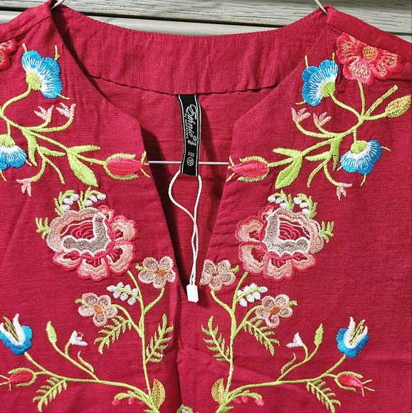 Tunic - Picture 4 of 4